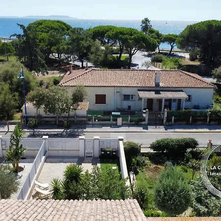 Claudia - Entièrement Rénovée - à 100m Villa