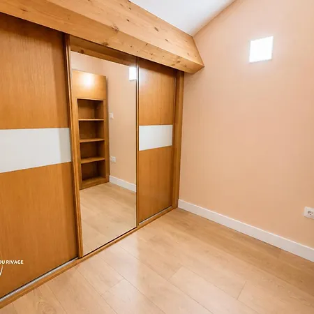 Villa Claudia - Entièrement Rénovée - à 100m